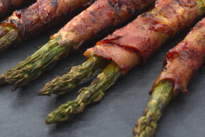 Prosciutto Wrapped Asparagus_686x458 (3)